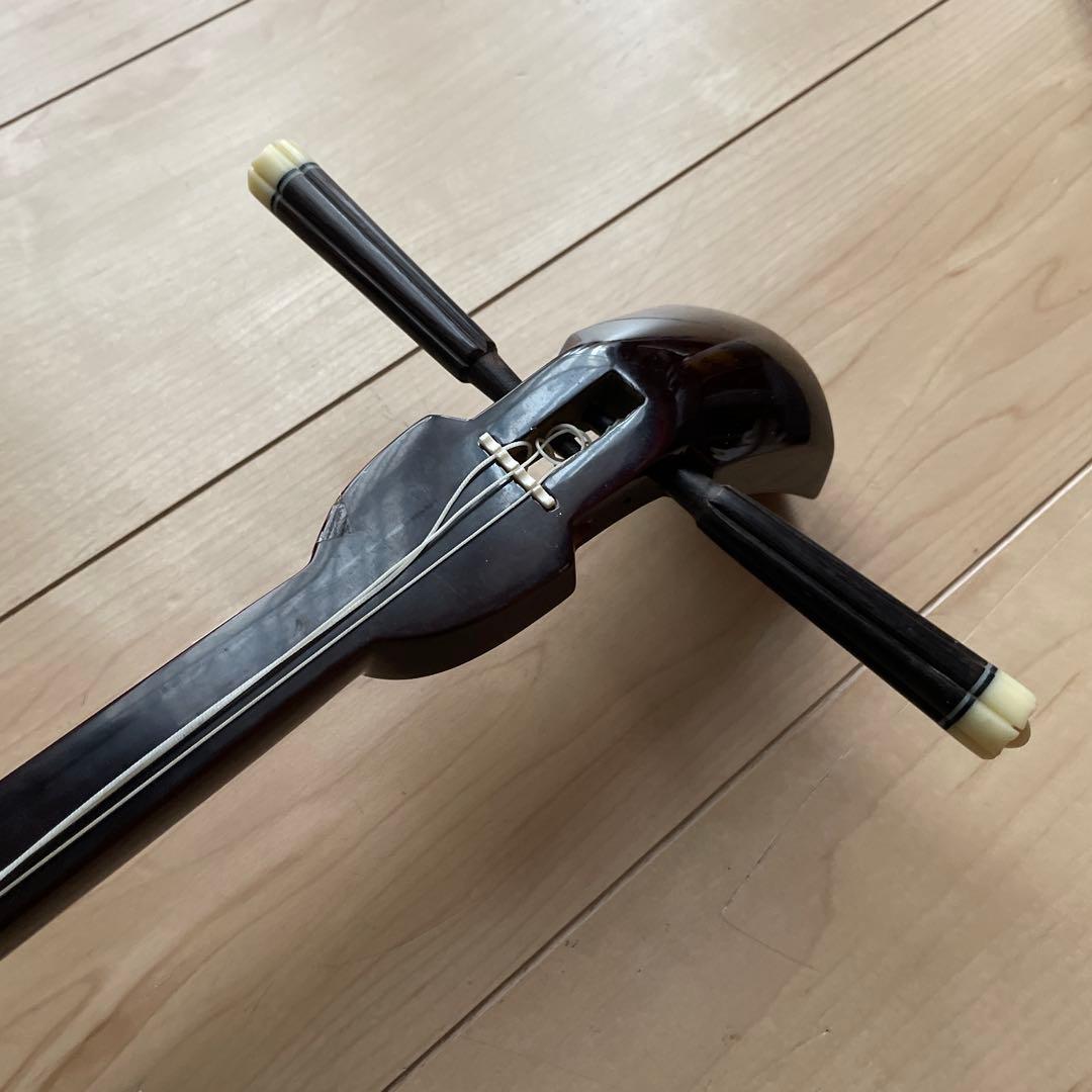 昭和52年琉球白峰三味線店扱い八重山黒木ウジラミ材 真壁型三線 希少