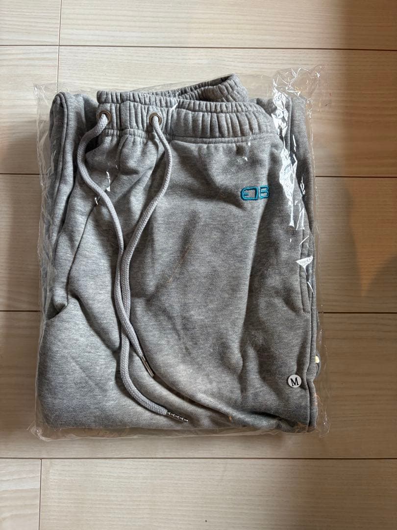 オンライン完売商品‼️BEEDEN スウェットパンツ グレー 新品未使用