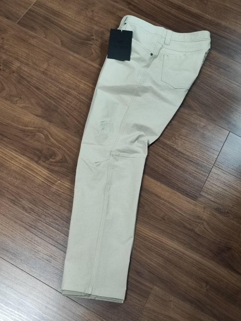 小林様専用 新品 アークテリクス Levon Pant M 34-R ベージュ - メルカリ