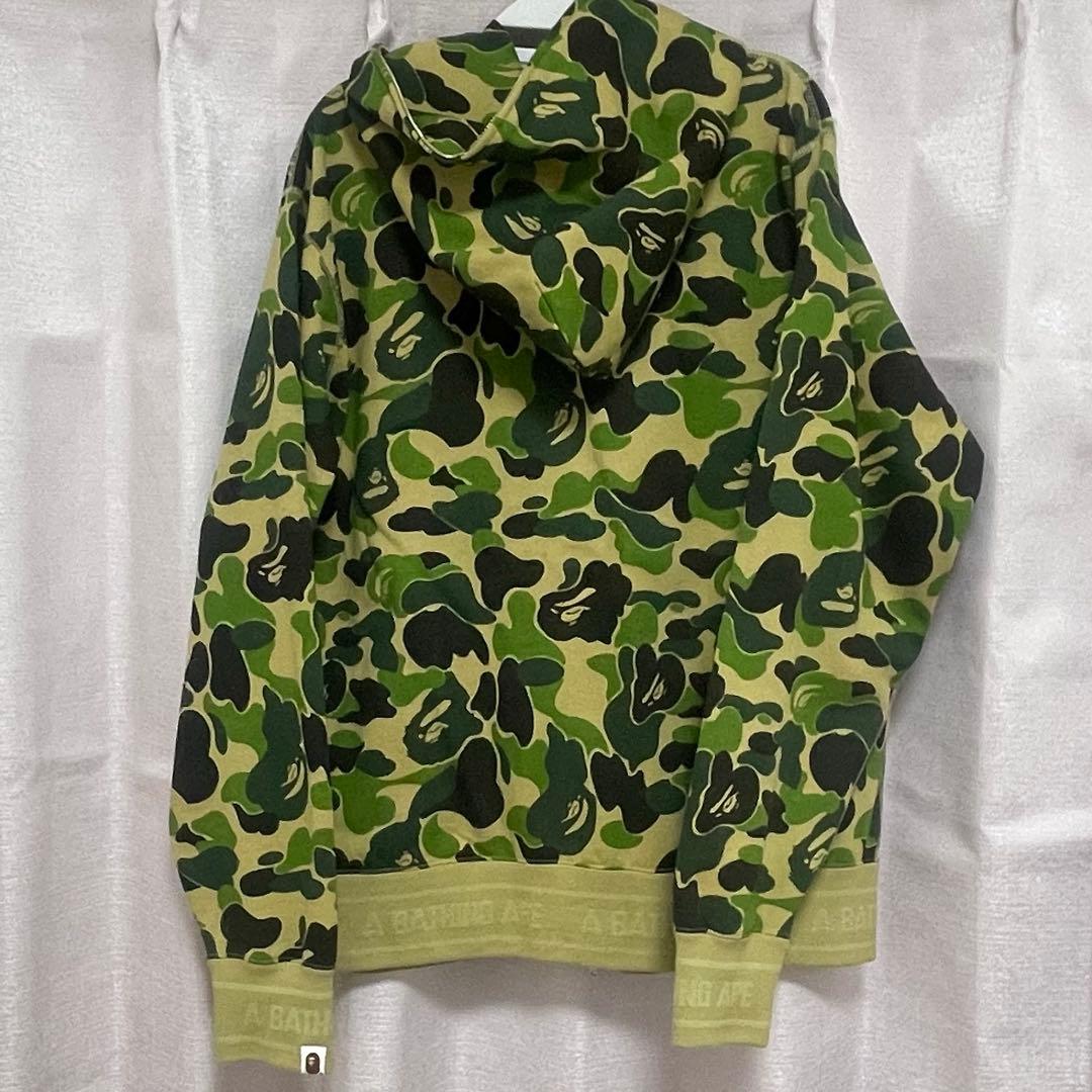 A BATHING APE カモフラージュ パーカー グリーン 裏毛 正規品 - メルカリ