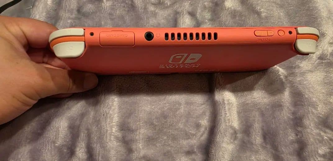 Switch ライト コーラル 2024