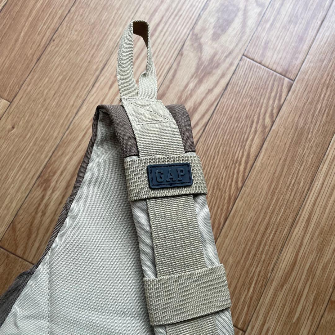 00s GAP スリングバッグ 茶色