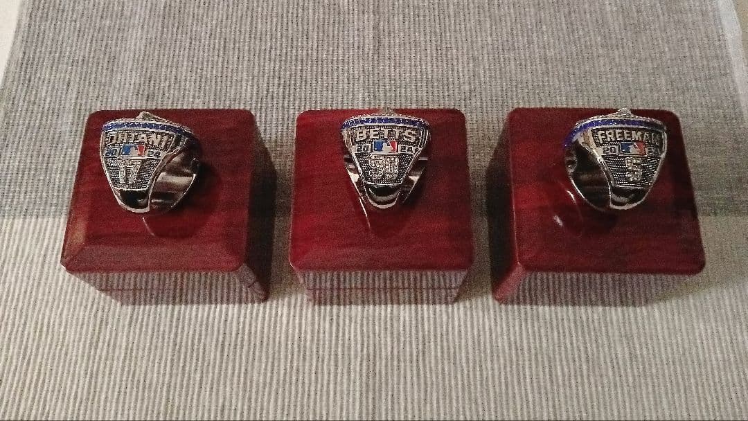 ①２４年・２５年：MLBドジャースMVPトリオ/リング＆⑩大谷５０/５０ボール