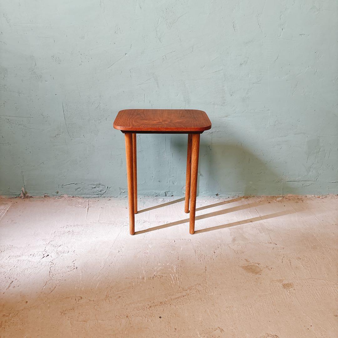 デンマーク　チーク材　サイドテーブル　北欧家具　北欧ビンテージ