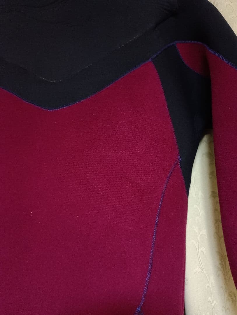 【セミドライ　ウエットスーツ】エアタイト　Mサイズ