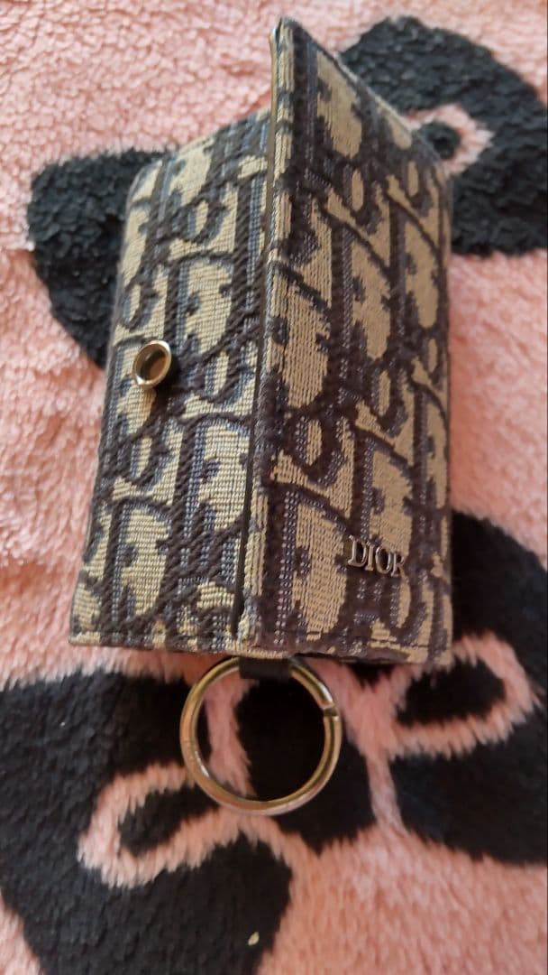 DIORキーケース