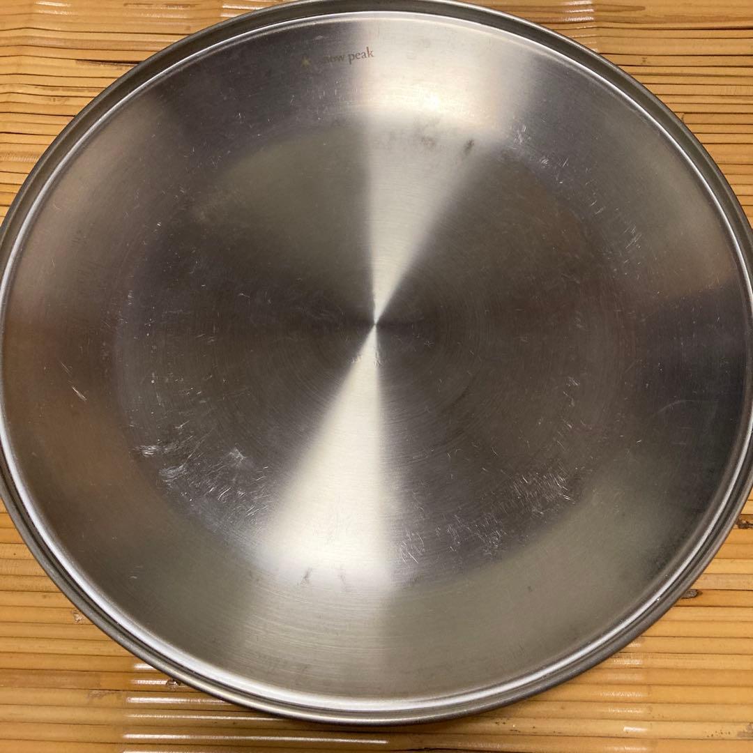 値下げ中。 peak ステンレス食器セット 4枚✖️2 計8枚 新品未使用