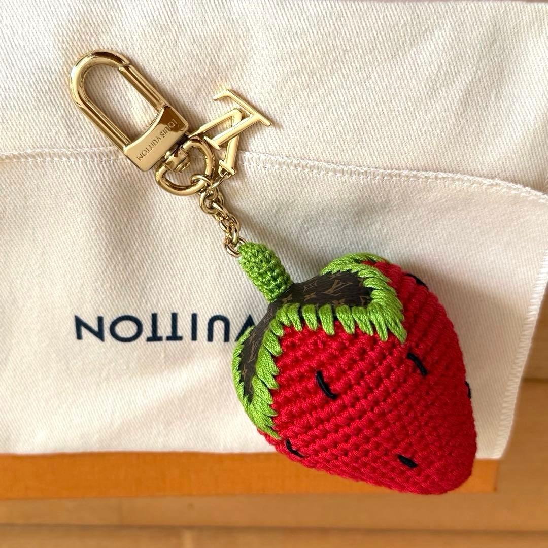 新品未使用♪ルイヴィトン♪バッグチャーム・ベリーリシャス クロシェ