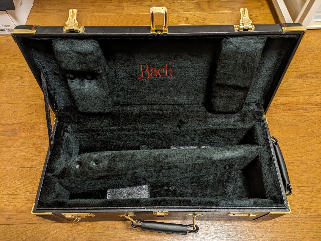 Bach トランペット 純正 ダブルケース ハードケース 2本入り