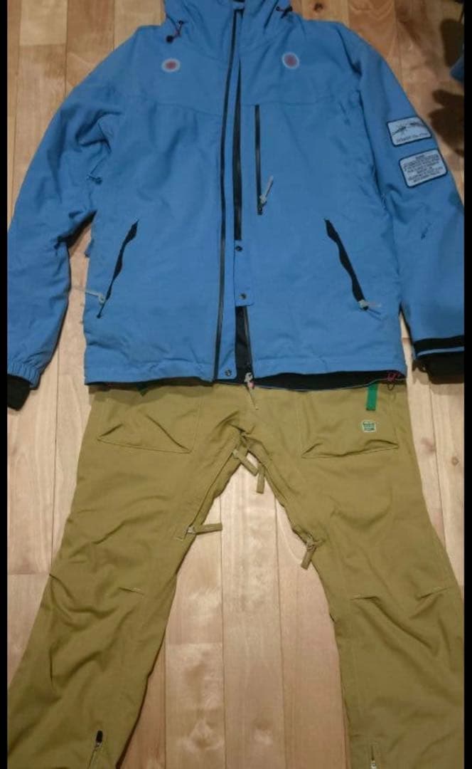 inhabitant　インハビタント　ブルージャケット＆ベージュパンツセット