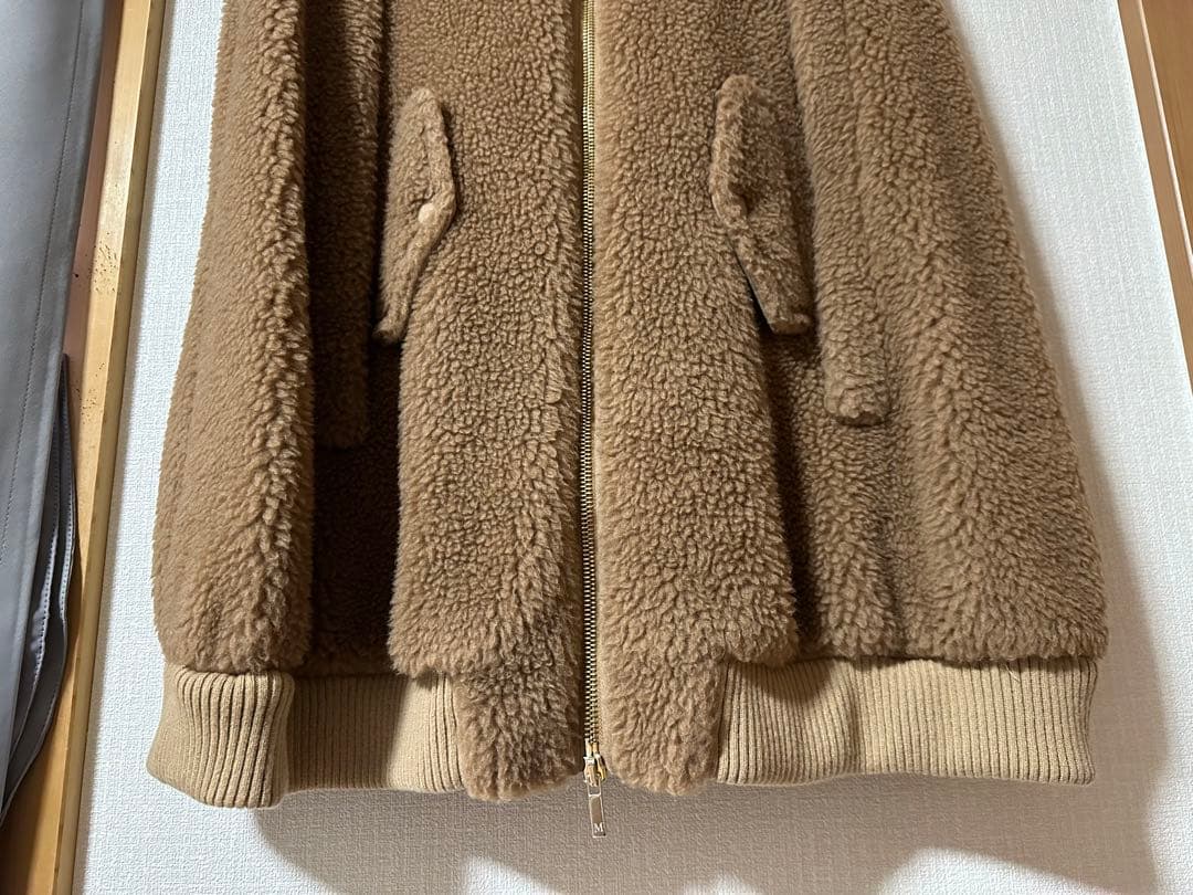 MaxMara マックスマーラ テディベア キャメルボンバーケープ S - メルカリ