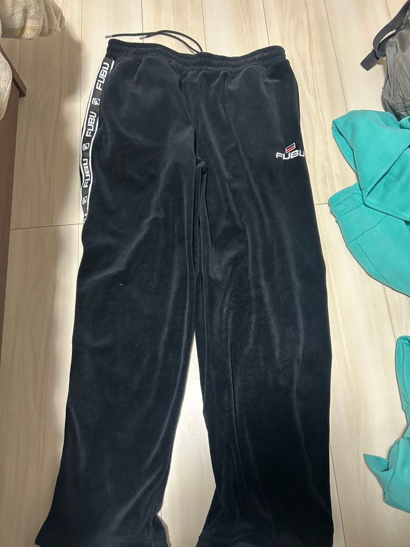 FUBU ベロアセットアップ