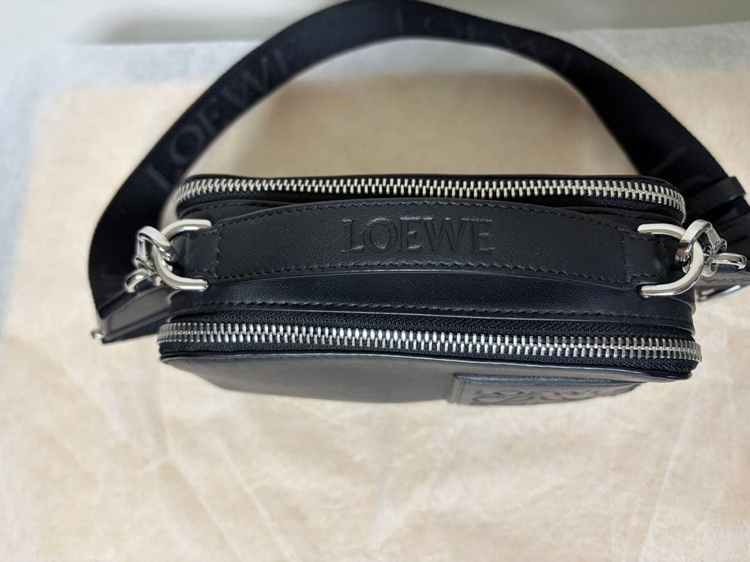 【美品】LOEWE ロエベ カメラクロスボディバッグ ショルダーバッグ