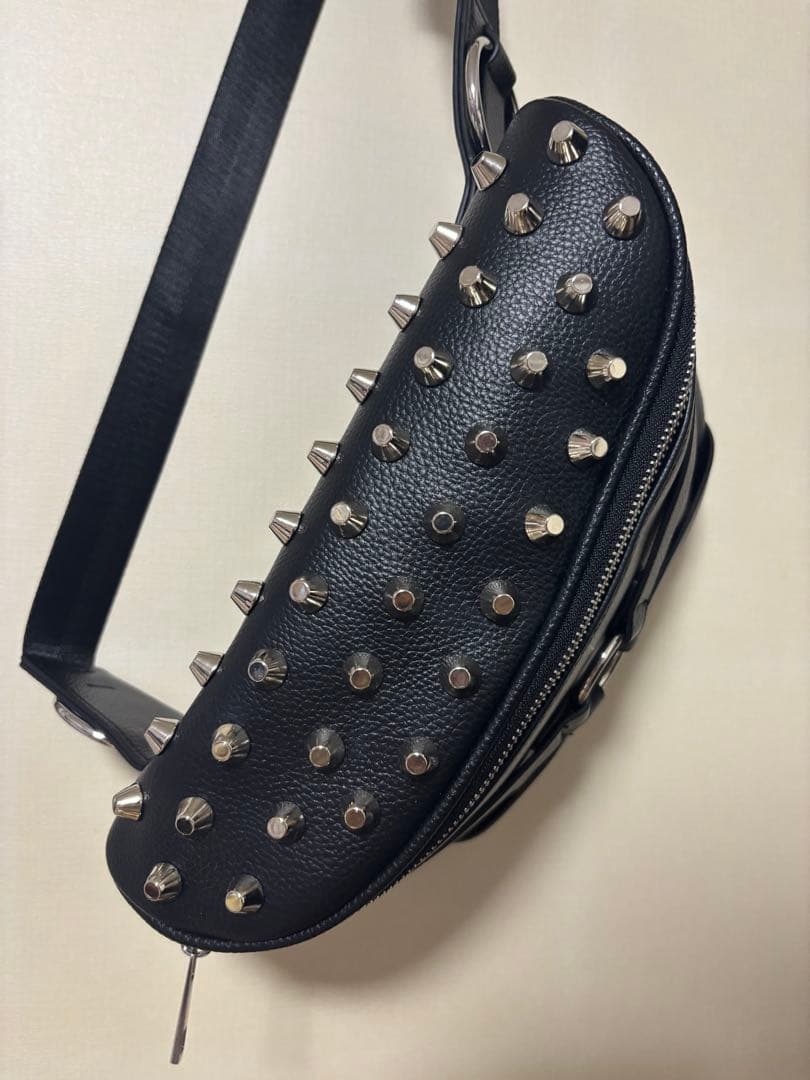 KRY ボディ バッグ 「HEARTLESS」 シルバースタッズ ケリィ ケリー