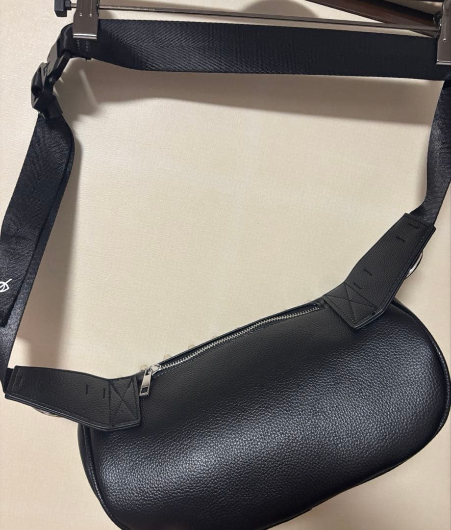 KRY ボディ バッグ 「HEARTLESS」 シルバースタッズ ケリィ ケリー