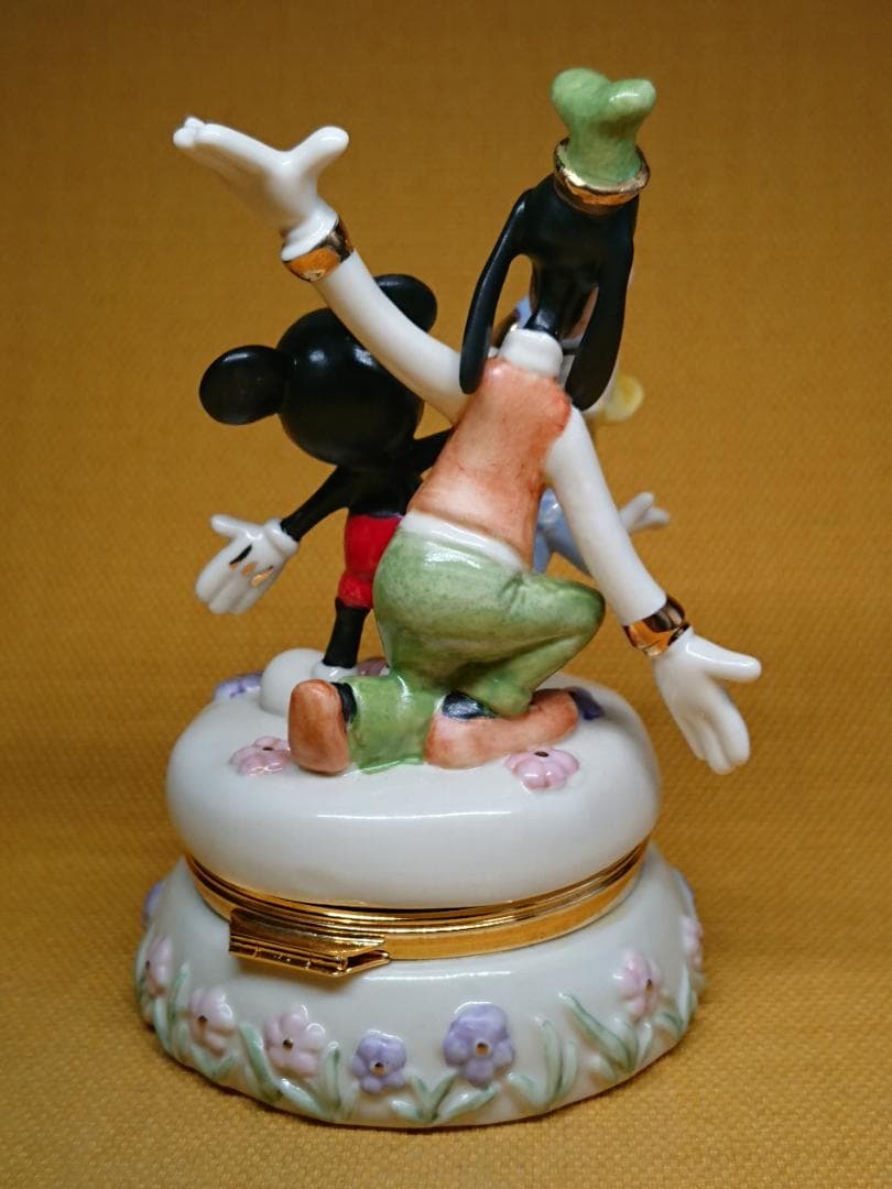 美品】ミッキー レノックス 宝箱 置物 インテリア 工芸品 美術品 A3275