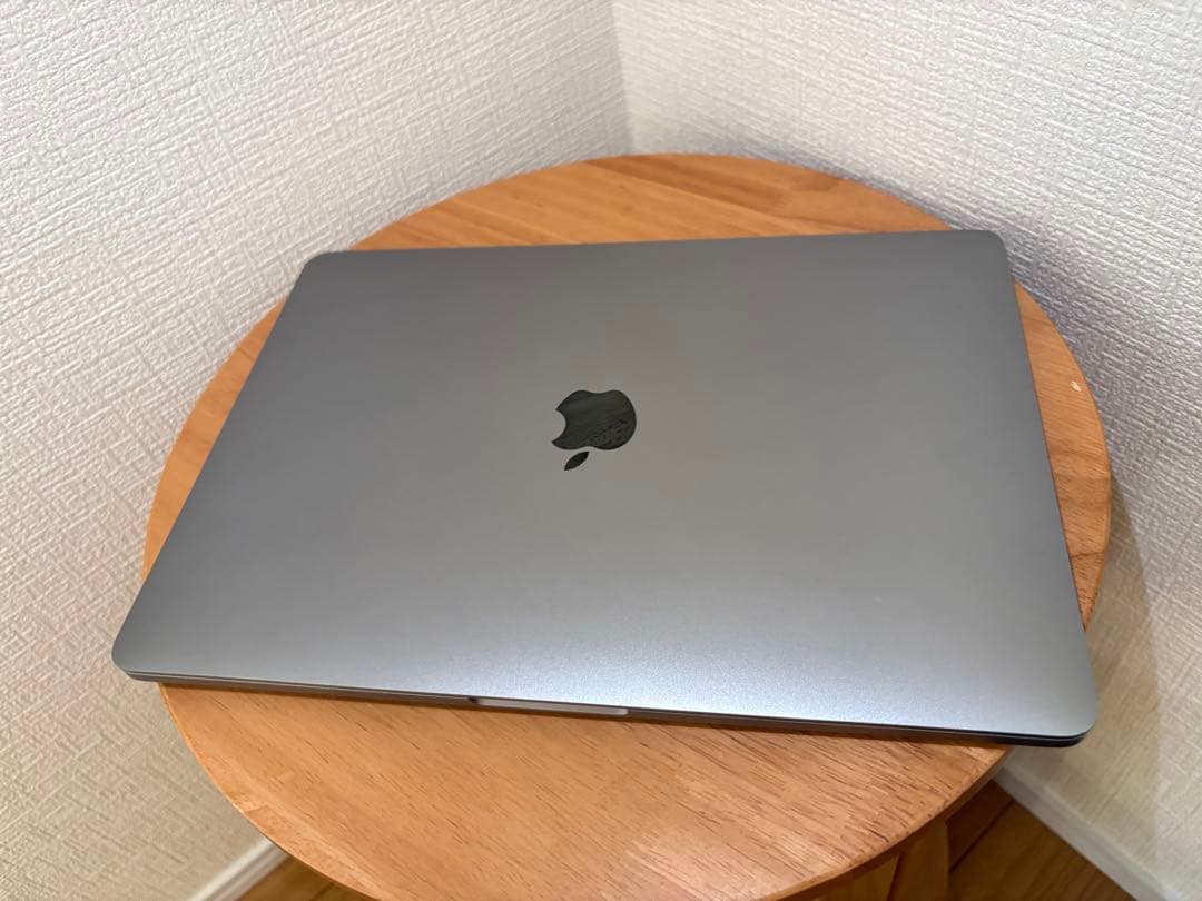 MacBook Pro i5 13インチ（Mid 2019） 256GB