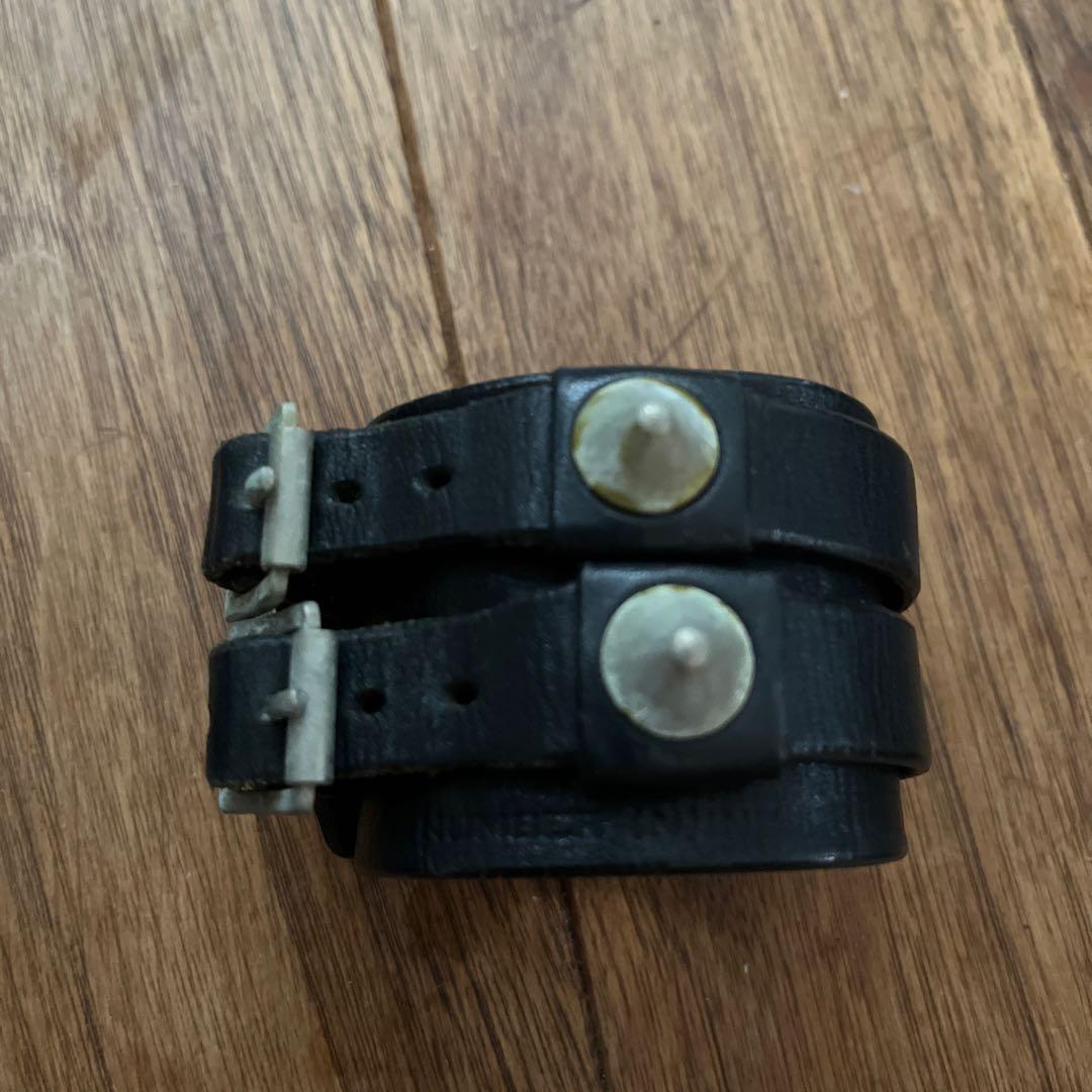 ナンバーナインレザー バングル