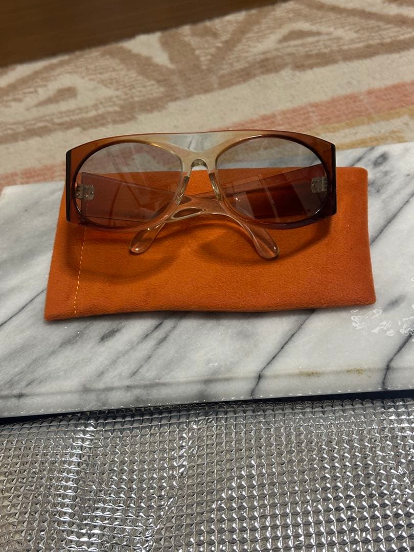 ブラウンオーバーサイズサングラス