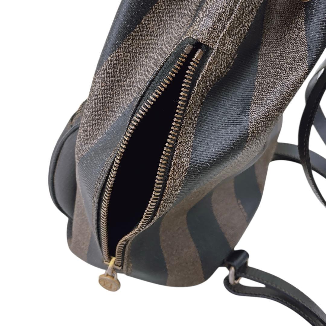 【希少】FENDI リュック ペカン柄 バックパック 巾着 レザー PVC 黒