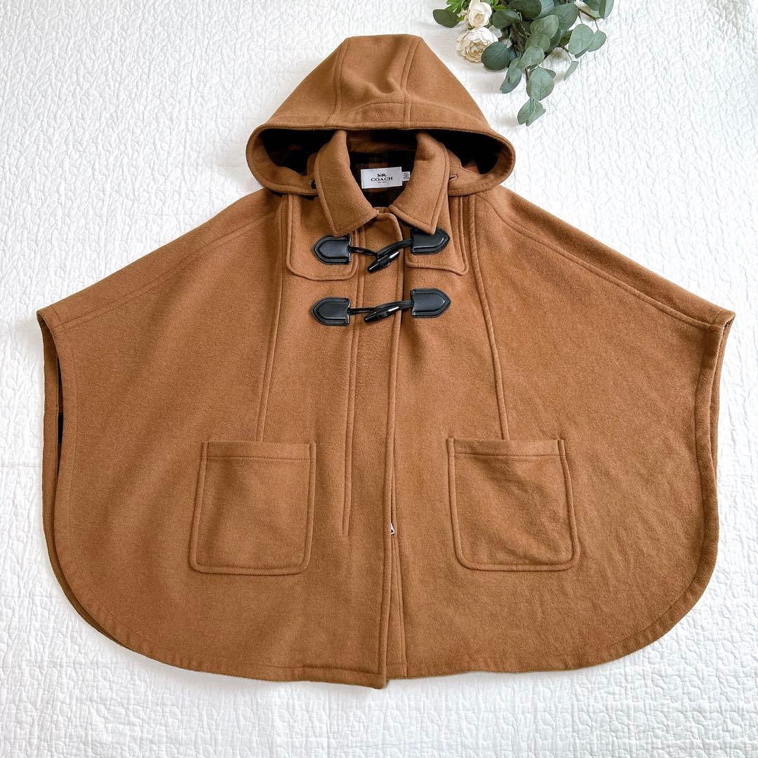 コーチ ダッフルケープ ポンチョ 内側チェック柄 フード 2way トグルの