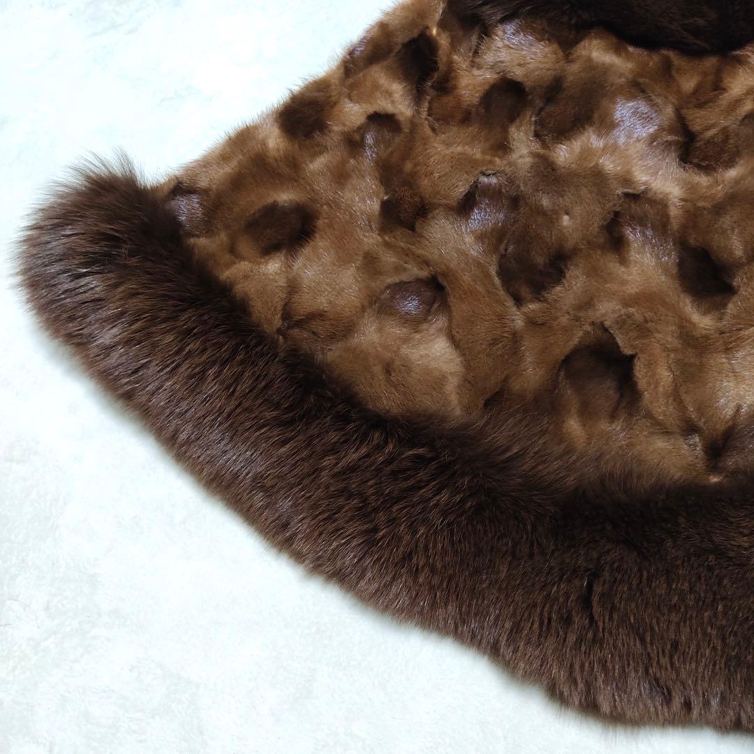 デンマークミンク　毛皮 ミンク ポンチョ ケープ 羽織り