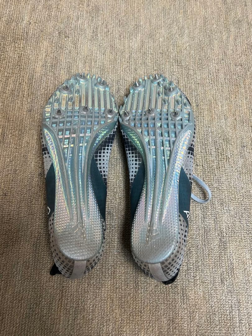 アディゼロ　フィネス　スパイクシューズ　26.0cm