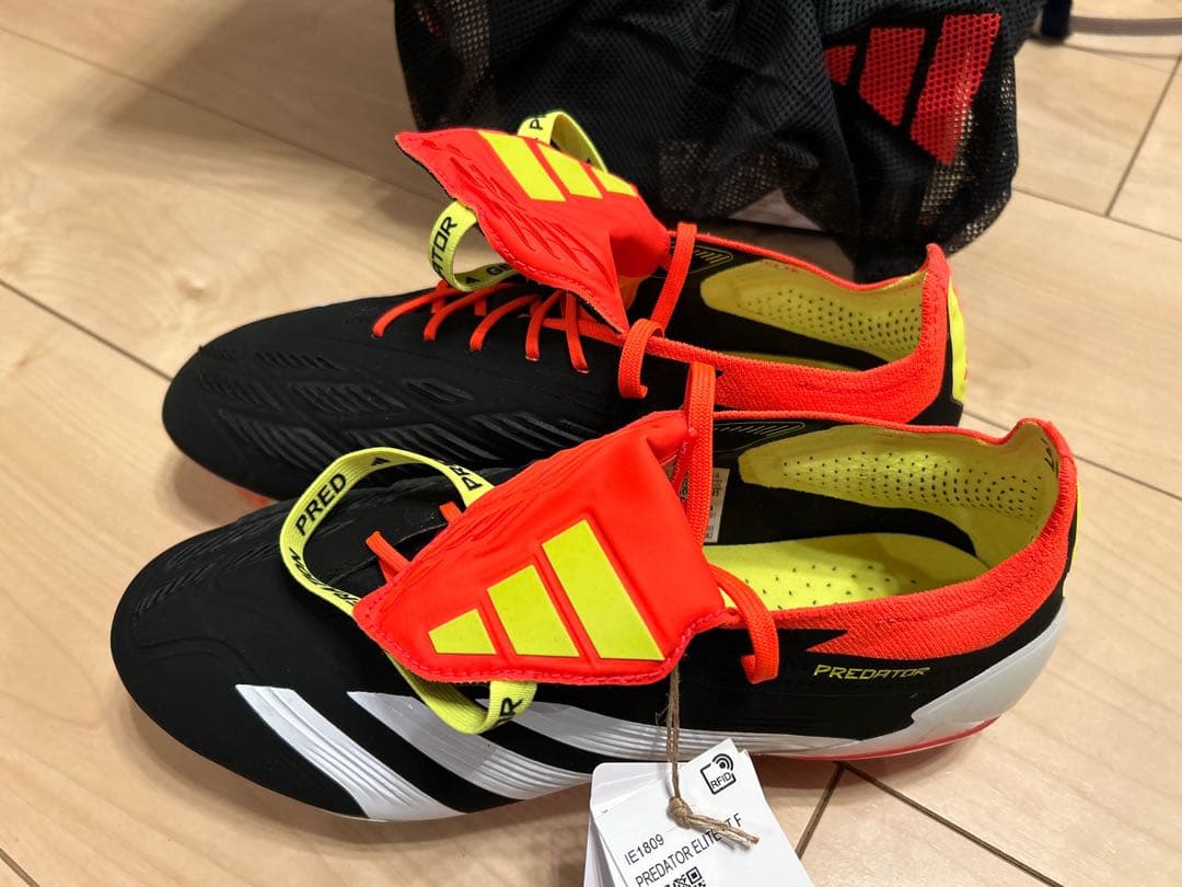 アディダス プレデター エリート　FG 25.5cm