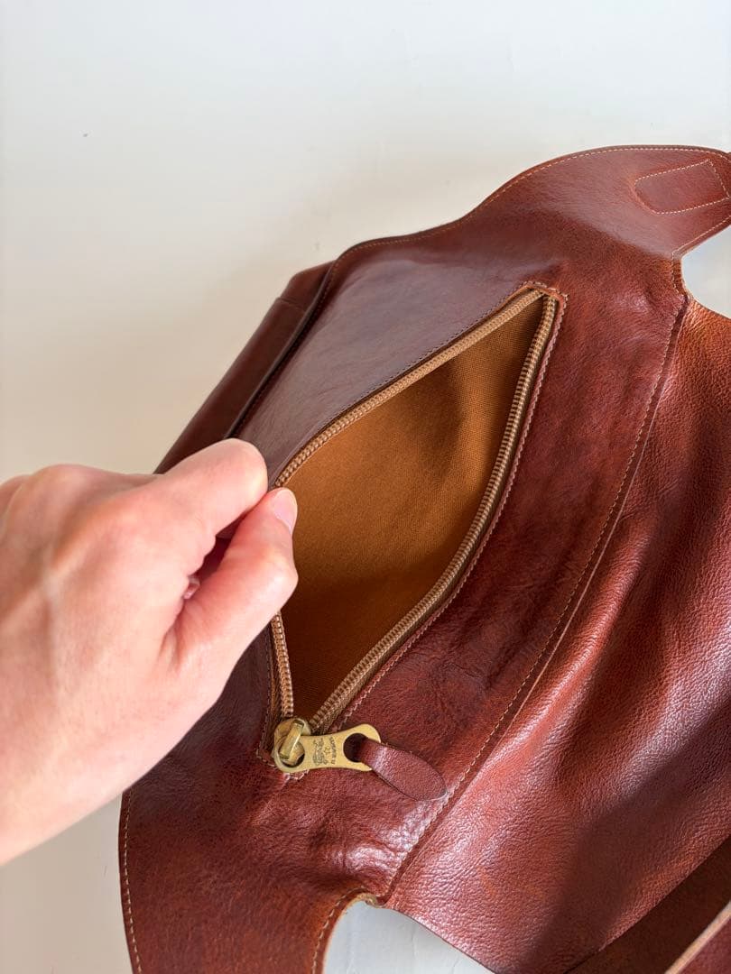 【激レア品】イルビゾンテ　バムバッグ　ボディバッグ