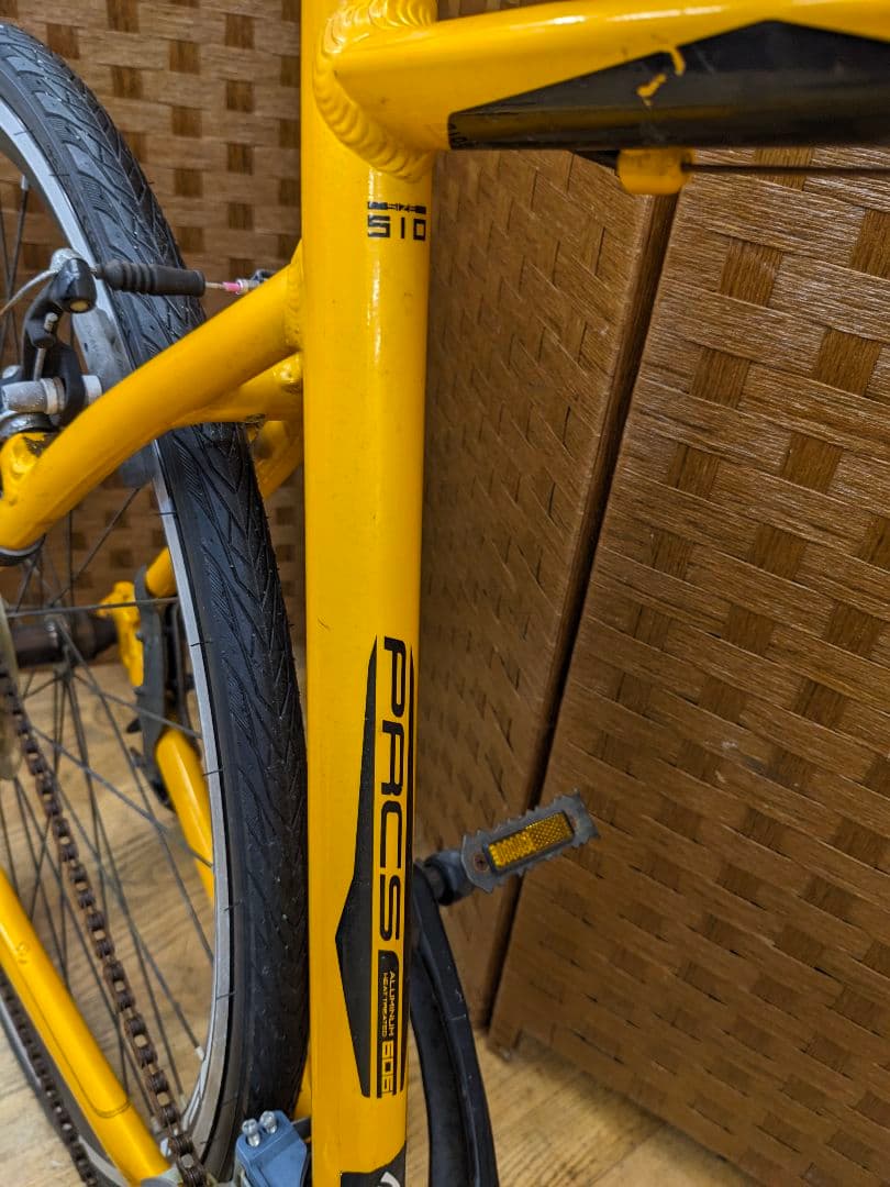 U019 クロスバイク　PRECISION　700×28c イエロー