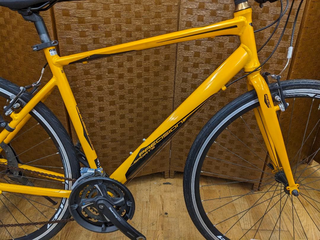 U019 クロスバイク　PRECISION　700×28c イエロー