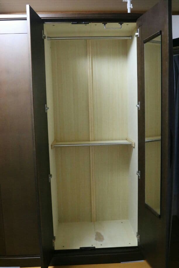 ハンガー掛けできる洋服タンス