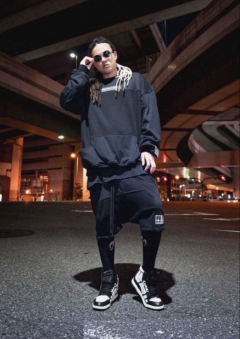 osk 限定カラー　cvtvlist　General Crewneck