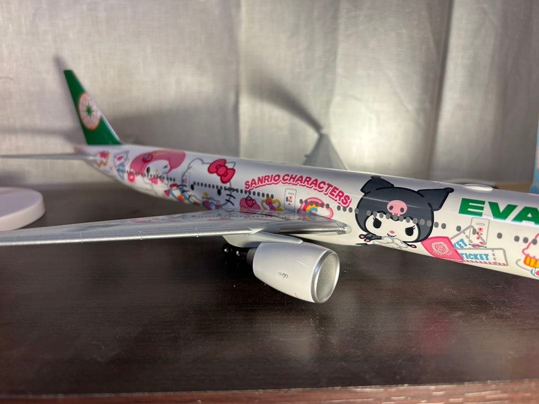 エバー航空 サンリオ 777-300ER 1/200 ベスティスジェット