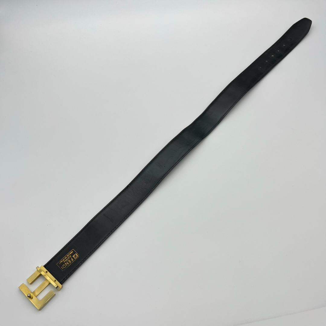 フェンディ ベルト ロゴ金具 ゴールド レディース レザー 本革 ブラック 黒