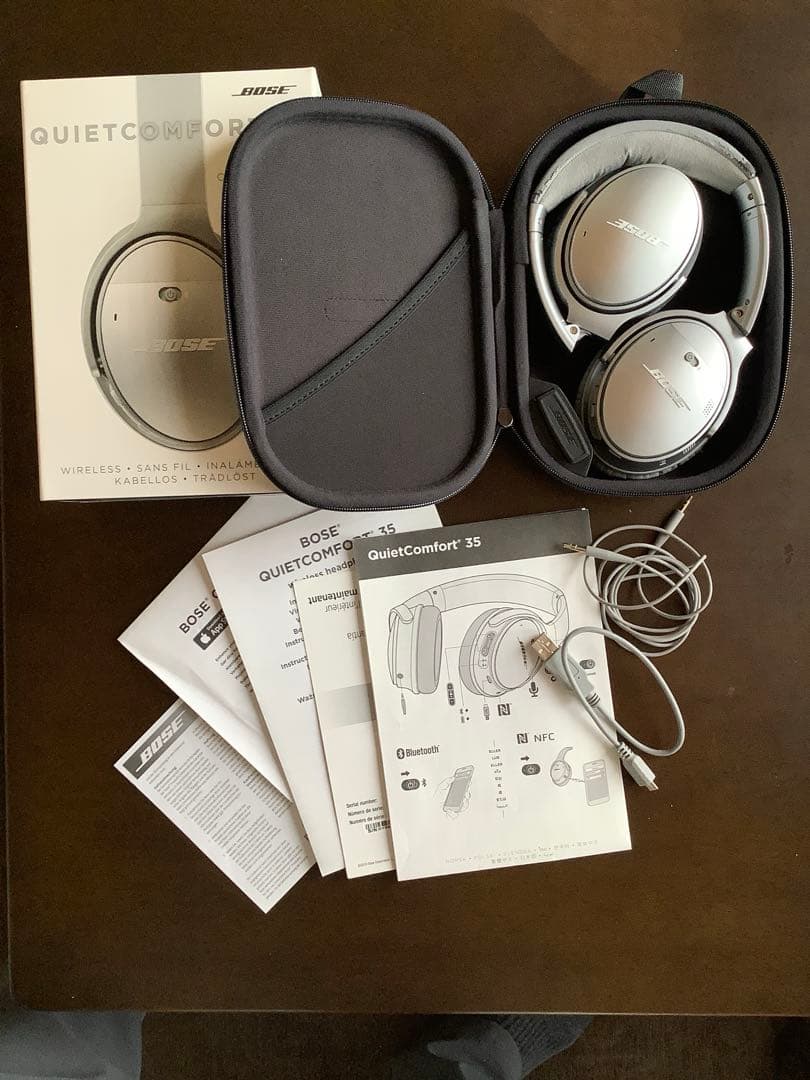 【希少】BOSE QuietComfort 35 ワイヤレスヘッドホン シルバー