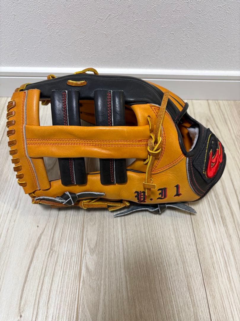 I*ヌ様 週末限定スタート！ ドナイヤ　軟式オーダーグラブ