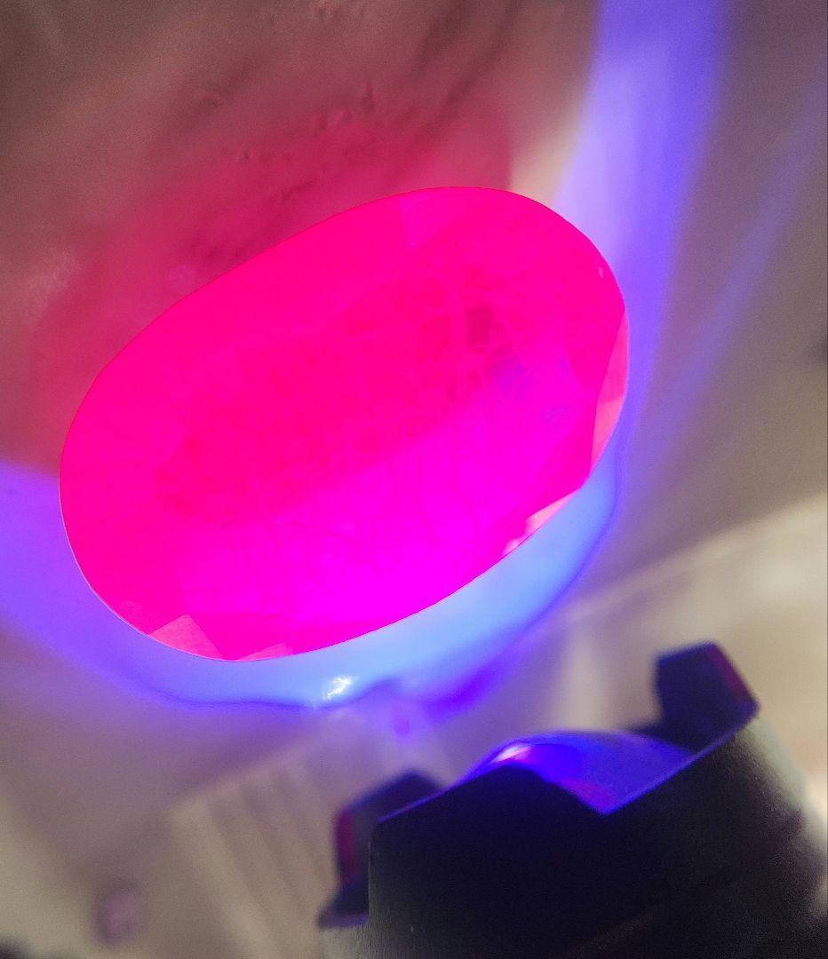 貴重珍品！巨大フラックス法ルビー 63.218ct