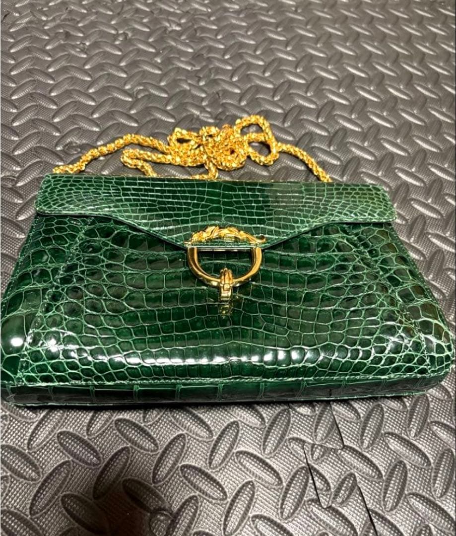 KWANPEN クロコダイルレザー ショルダーバッググリーン - メルカリ