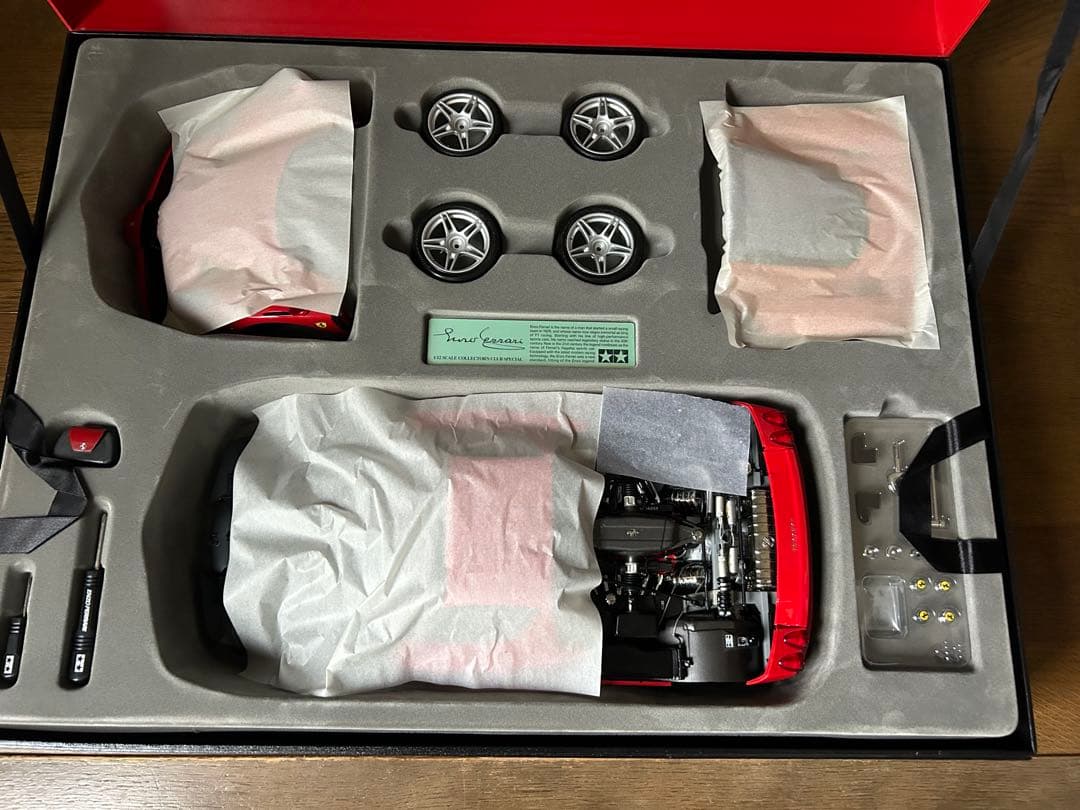 タミヤ 1/12 コレクターズクラブ・スペシャル エンツォフェラーリ 未組立