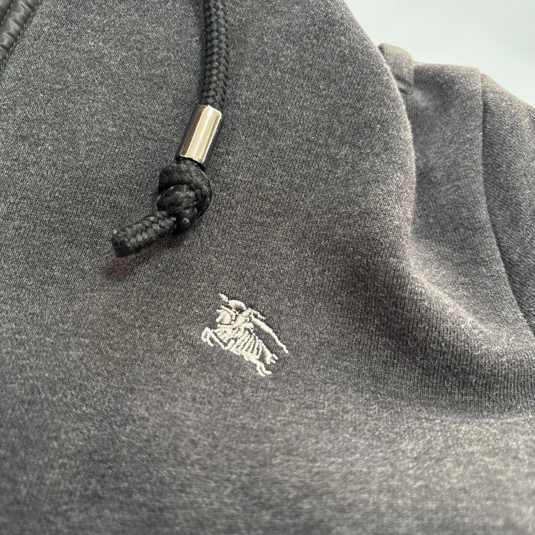 ✨大人気✨バーバリーブラックレーベル ダークグレー　パーカー　ノバチェックXL