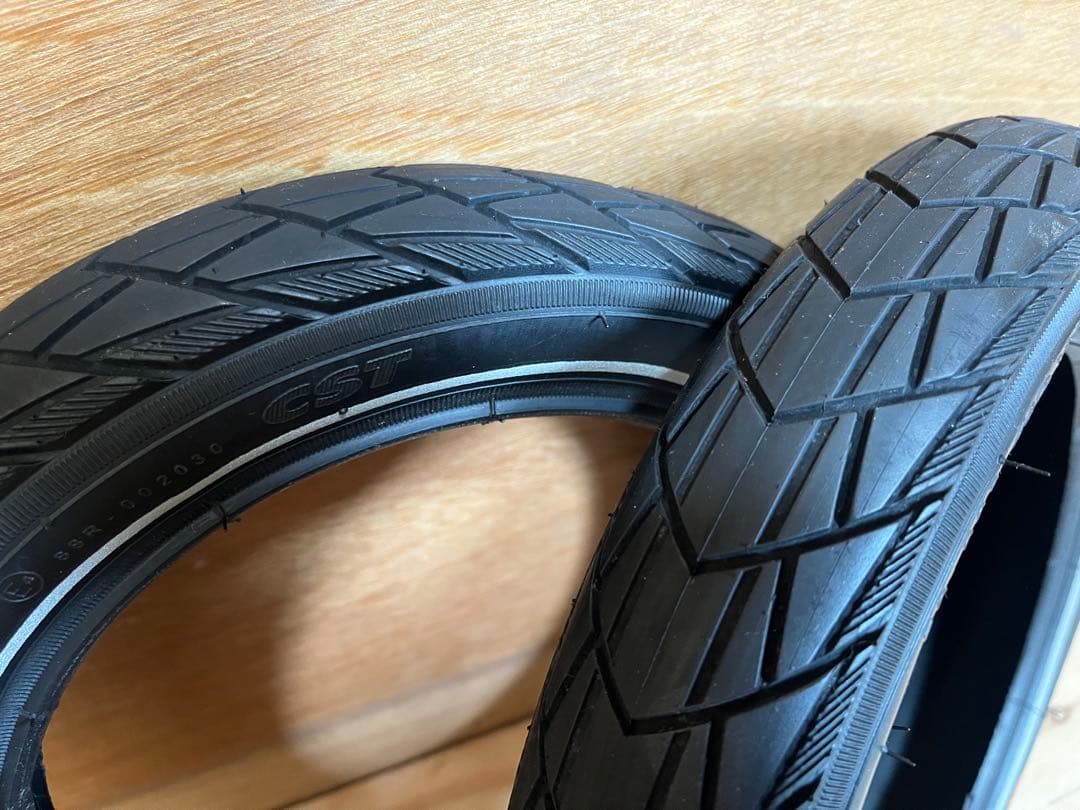 1/12まで！新春お値下げ‼︎ ストライダー　STR カーボン