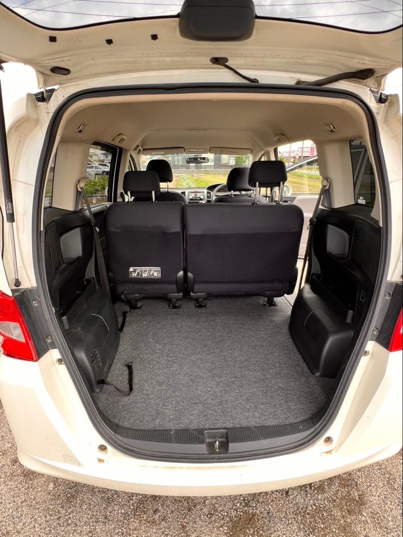 ワンオーナーホンダフリ-ド走行距離6万km本体価格25.5万