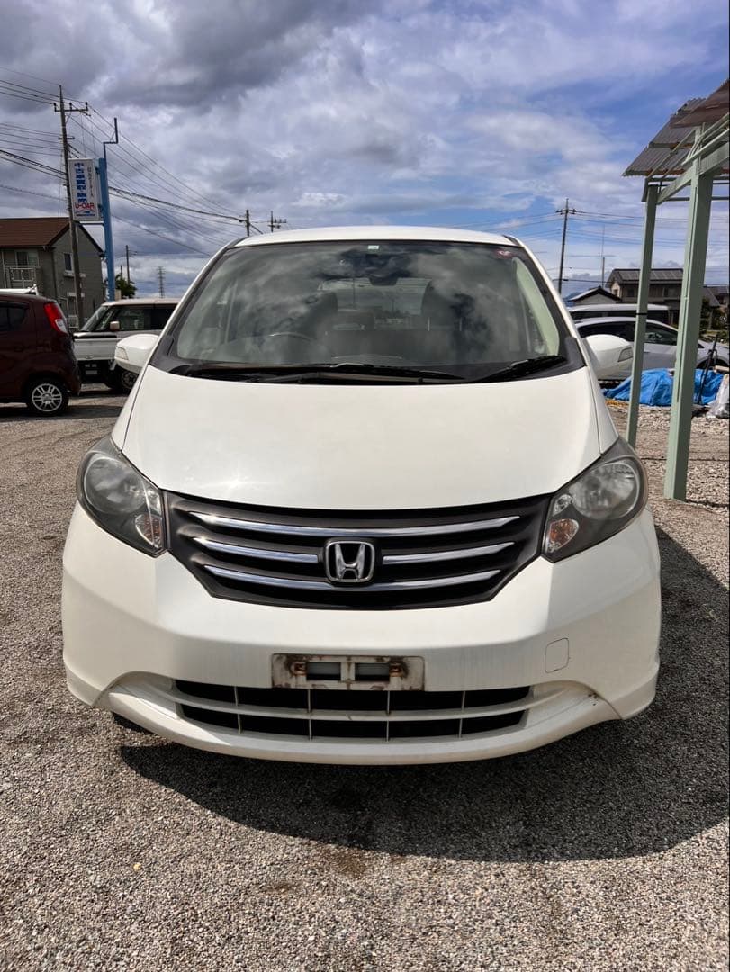 ワンオーナーホンダフリ-ド走行距離6万km本体価格25.5万