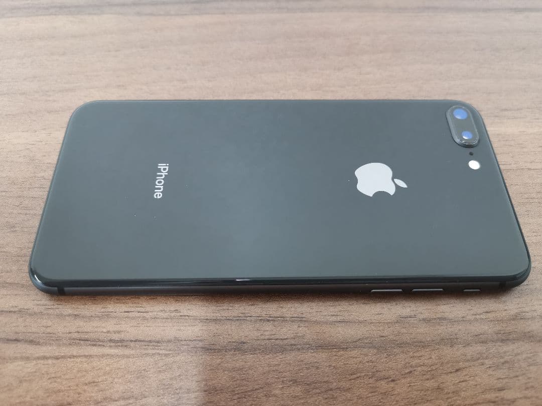 携帯電話本体 iPhone 8 Plus 128GB