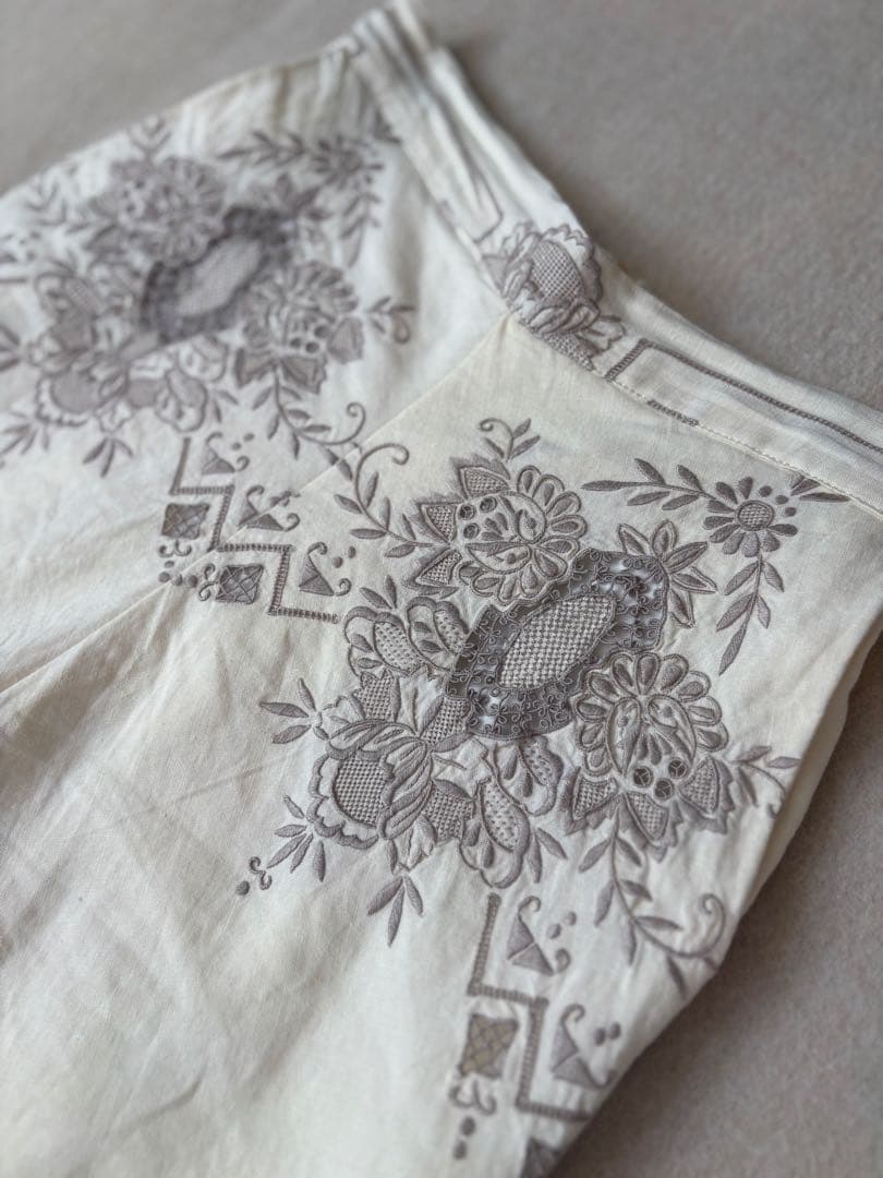 【ゆうりん】アイボリー リメイク フレアパンツ ビンテージクロス レース