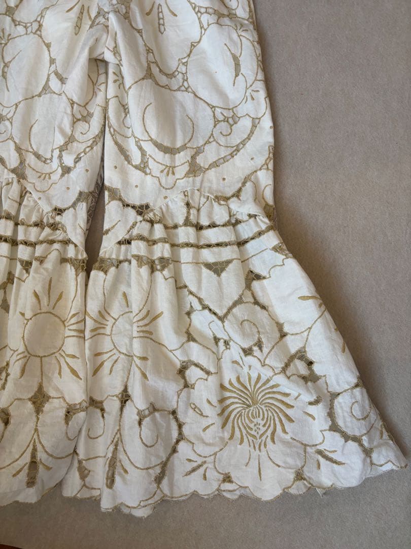 【ゆうりん】アイボリー リメイク フレアパンツ ビンテージクロス レース