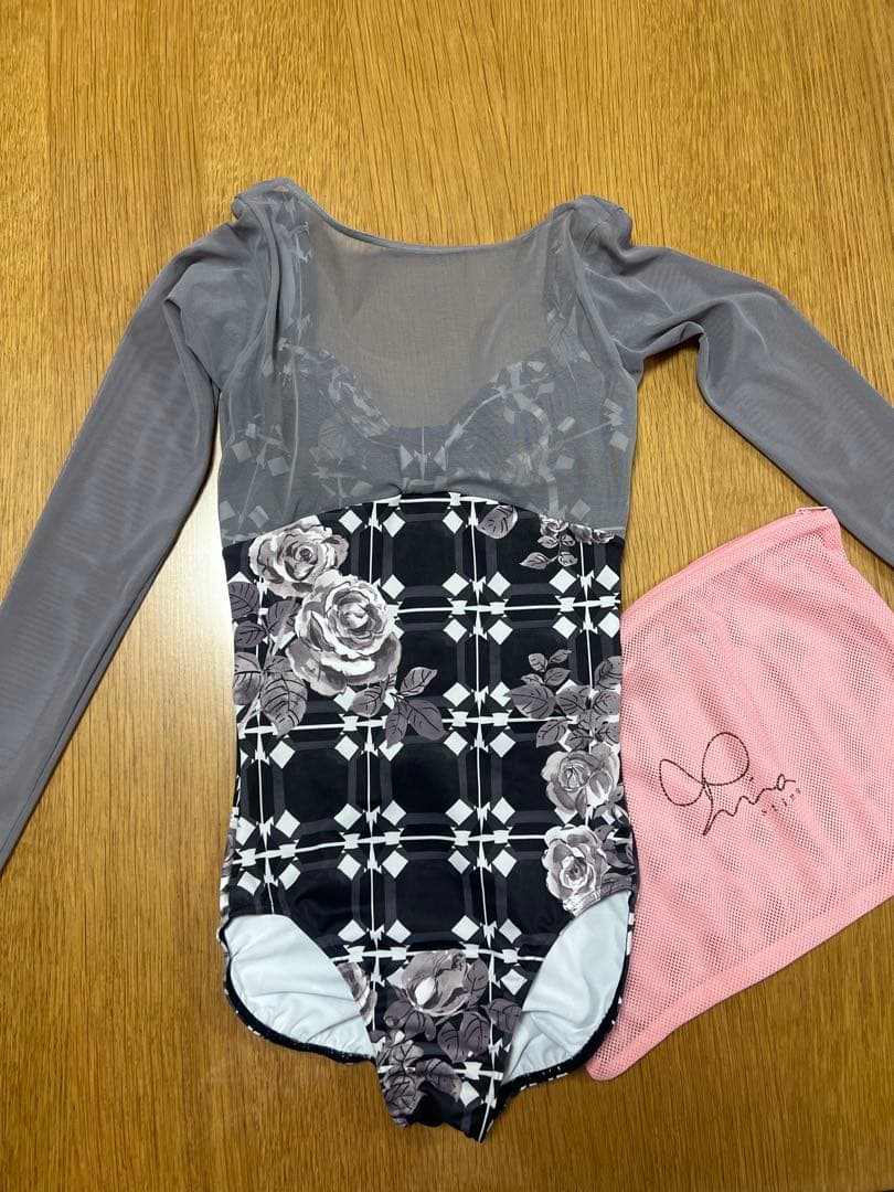 stina レオタード　洗濯ネット付き