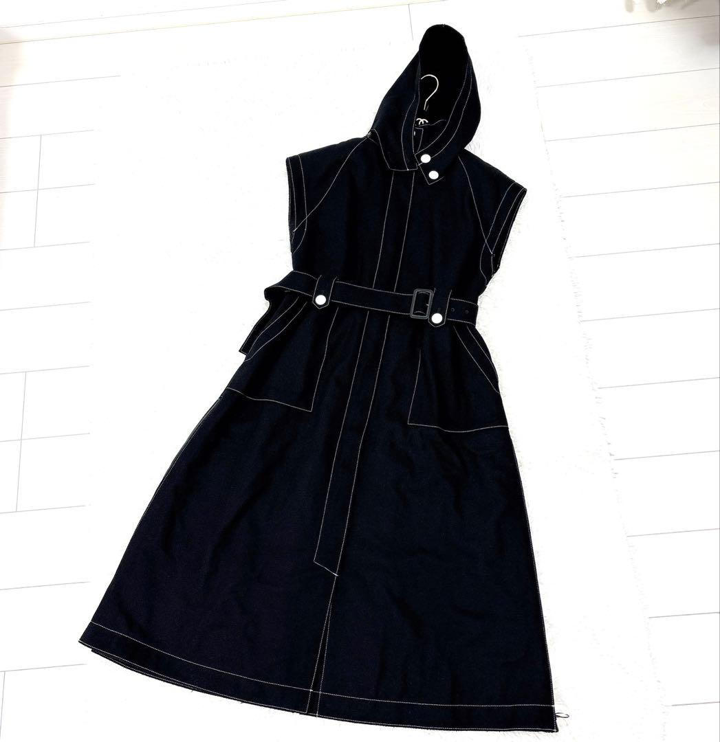 アドーア ADORE SUPER100 メルトンジレ ノースリーブコート 黒