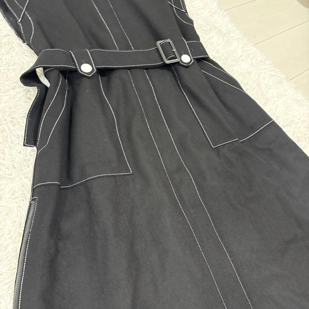 アドーア ADORE SUPER100 メルトンジレ ノースリーブコート 黒